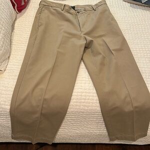 Izod khakis